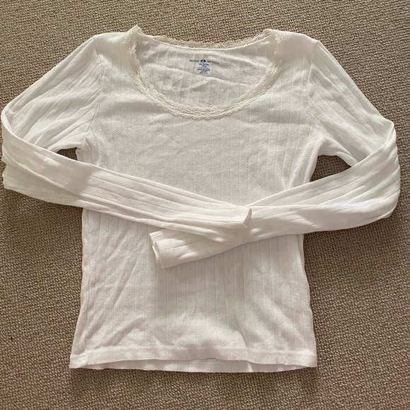 McKenna Lace Top Long Sleeve -Brandy Melville - Picture 1 of 2